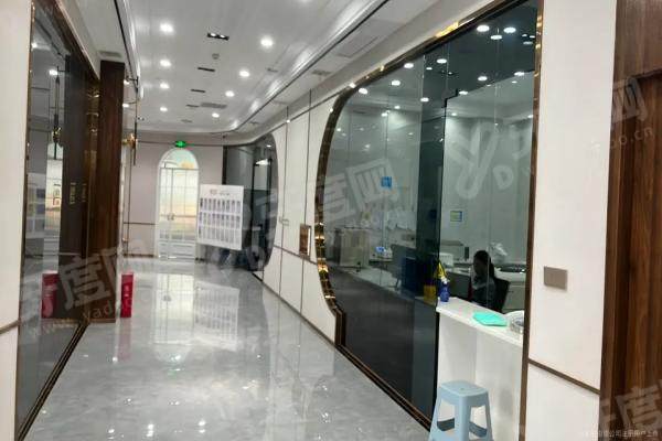 遵义齿度口腔医院好多时间上班：9:00 – 20:00 ，正规资质＋地址揭秘