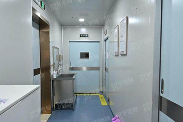 广州穗江口腔门诊部环境图3