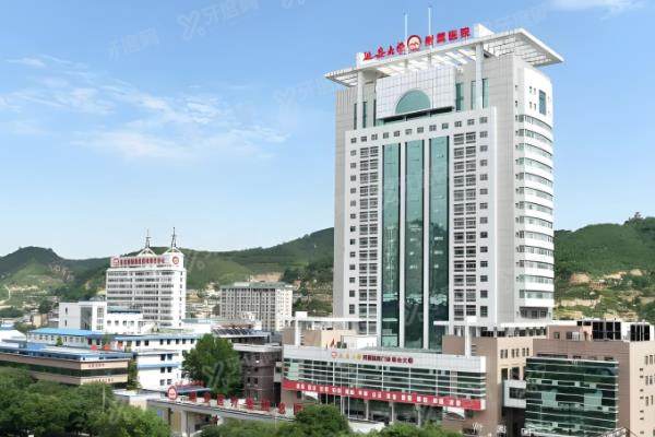 云南省口腔医院医生排名,杨向红/段开文/刘鸿斌等医生技术实力都不错+坐诊医院/出诊时间