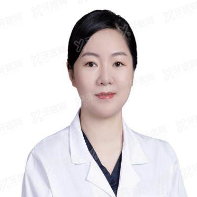 李芬