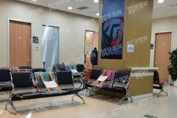 北京爱尔英智眼科医院地址yanke.yadoo.cn