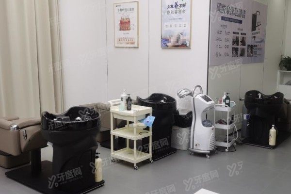 南京建国领秀植发医院价格