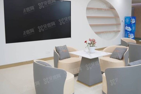 济南海峡植发中心医生介绍