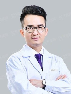 梁进华