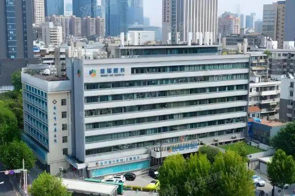 武汉普瑞眼科全飞秒价格：15300元起，沈政伟院长操刀+真实案 例分享！