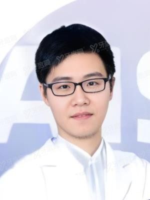 黄刚