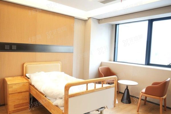 青岛福柏眼科医院医生介绍