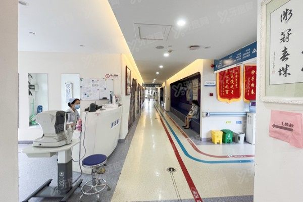 昆明康特森眼科医院近视手术怎么样.jpg