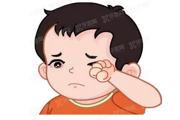 黄斑前膜手术哪里的医院做得好.jpg