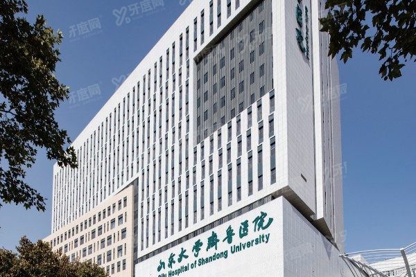 山东大学齐鲁医院眼科郭慧