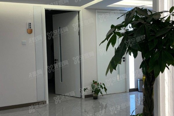 武汉同济医学院医院医疗美容取假体医生