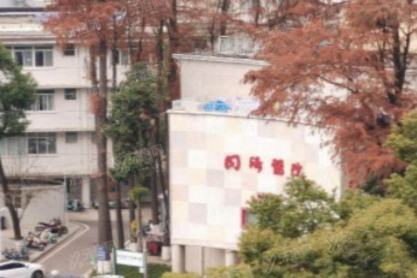 武汉同济医院眼科飞秒手术.jpg