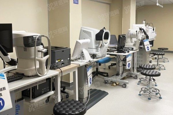 徐州爱尔眼科医院晶体植入医生介绍 徐州爱尔眼科医院晶体植入医生介绍