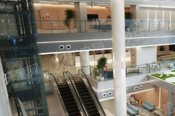 1761793024623153.jpg 深圳普瑞星耀眼科医院3.jpg