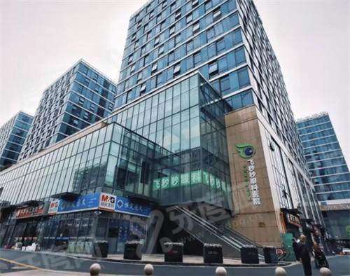 杭州飞秒秒眼科王晓瑛简介：擅长高度近视手术，可预约王晓瑛/周皎洁/苏才培