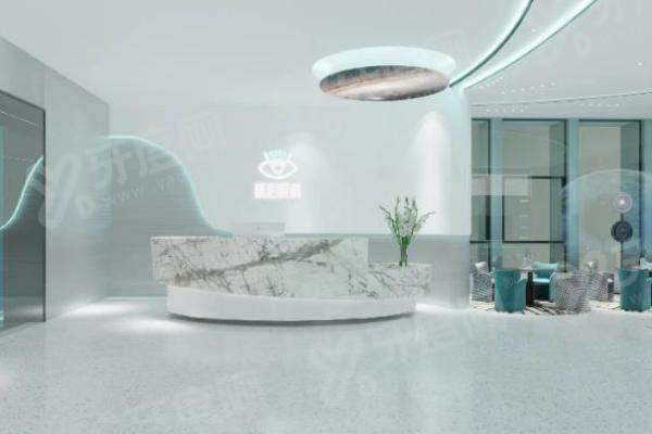 成都睛彩眼科医院近视手术价格表：飞秒13800元起，华西博士邓应平亲诊，性价比超高