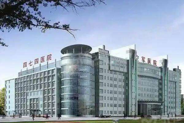 乌鲁木齐空军眼科医院价格表：近视8800元/白内障5000元起，军人优惠揭秘