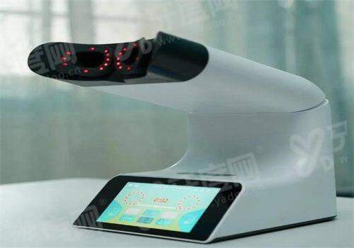 重庆千叶眼科医院院长是谁？是郑汉！手术技术卓越，口碑超赞值得了解！