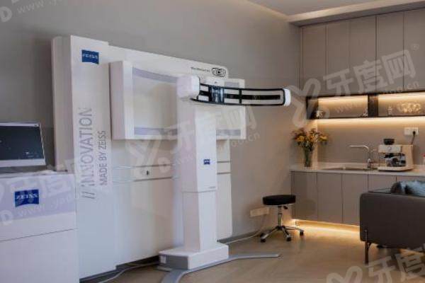 1766975537612747.jpg 青岛泽嘉眼科医院1.jpg