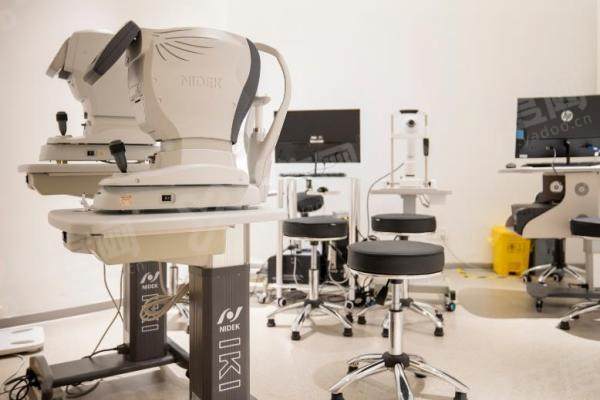 1766975547839982.jpg 青岛泽嘉眼科医院2.jpg