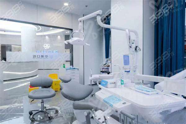 四、广元中舰口腔医院的地址/路线/电话号码