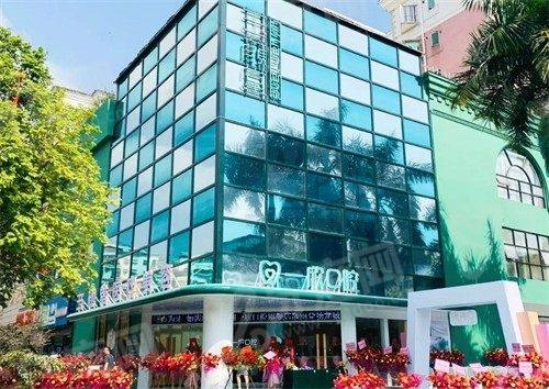 深圳一欣口腔莲塘口岸店地址在罗湖区，地址电话+预约挂号+价格表都有！