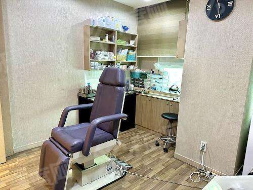 韦元强植发隆胸多少钱？单株毛囊10元/隆胸1.5w元起