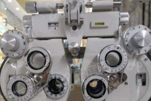 三、昆明红会眼科医院营业时间？yanke.yadoo.cn