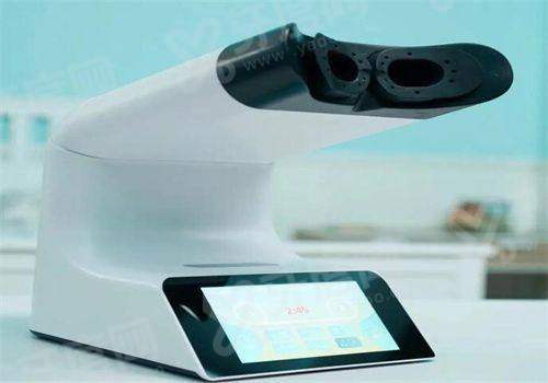 二、重庆西 南医院眼科医疗技术精良，医生团队经验多yanke.yadoo.cn