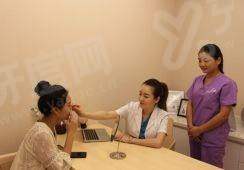 重庆华美做脂肪填充大概多少钱？脸部4k/胸部6k，按部位和医生经验划分