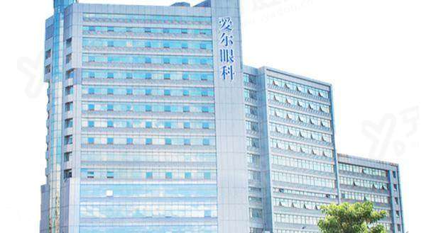 湛江爱尔眼科半飞秒类型技术如何？专家亲操恢复快，附价格表及预约指南