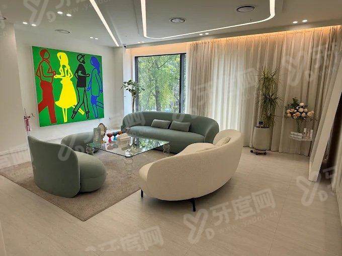 清潭b&a皮肤科怎么约？超声刀、热玛吉、玻尿酸价格怎么样？上首尔 Eonni 小程序或添加官微 KoreaSkin_yuyue 快速比价预约