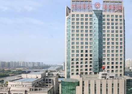 杭州师范大学附属医院口腔科价格表www.yadoo.cn