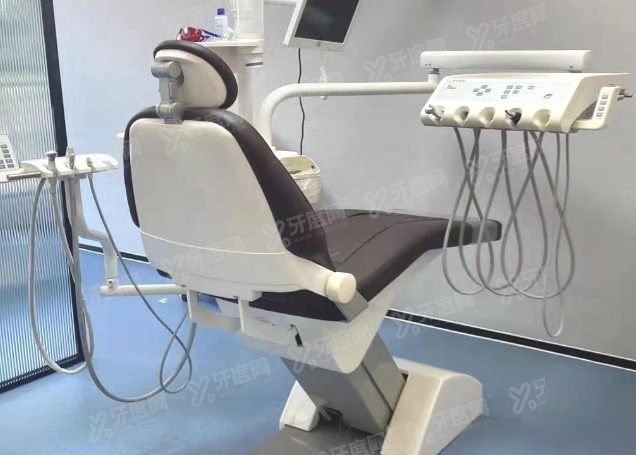 岳阳雅贝康口腔医院价格表www.yadoo.cn