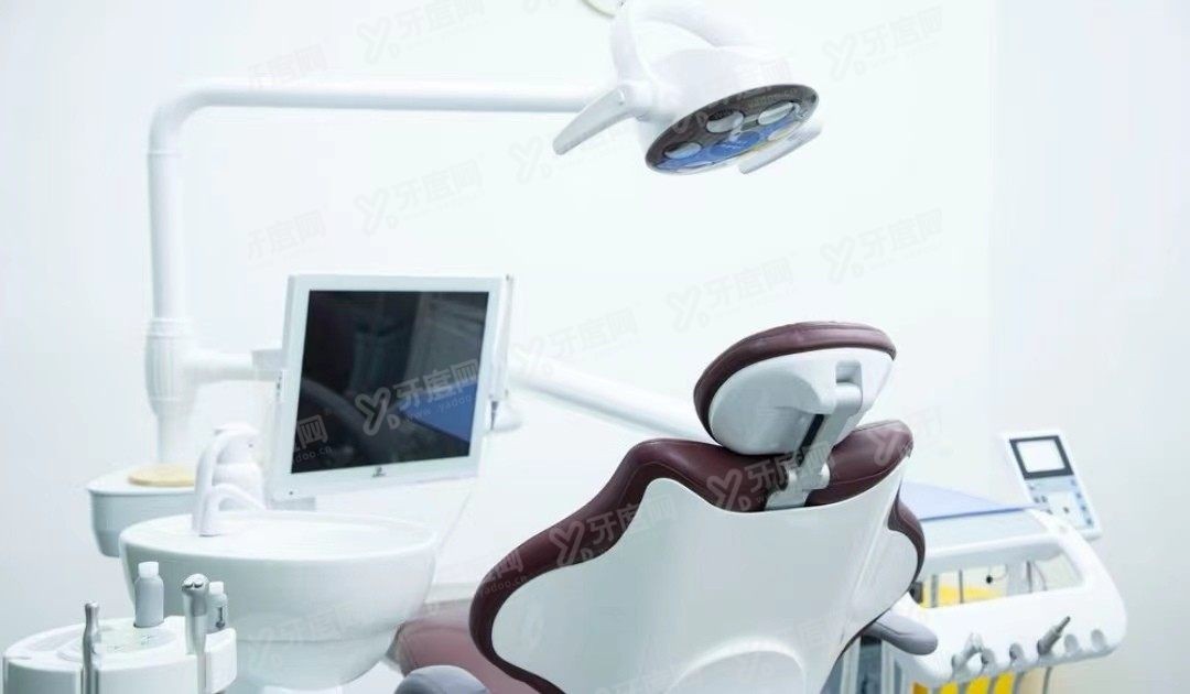 成都中贝口腔医院价格表最新www.yadoo.cn