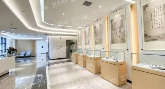 西安诺贝尔口腔医院半口种植牙多少钱www.yadoo.cn.jpg