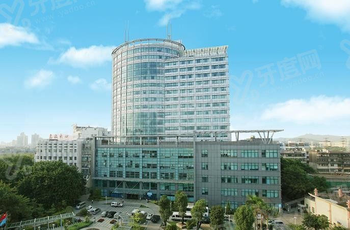 深圳宝安区人民医院口腔科种植牙价格www.yadoo.cn