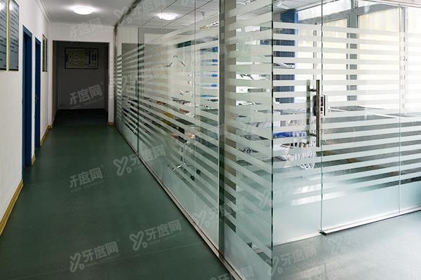 宣城市口腔医院种植牙价格表www.yadoo.cn