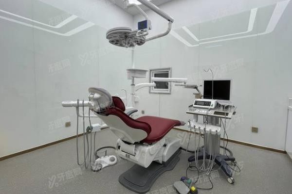 济南雅辰口腔医院价格表www.yadoo.cn