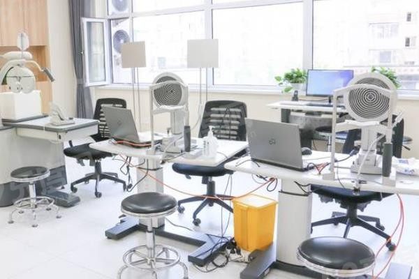 吉林恒达眼科医院www.yadoo.cn