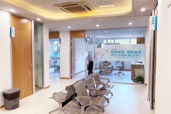 上海徐浦中医医院口腔科医生介绍www.yadoo.cn
