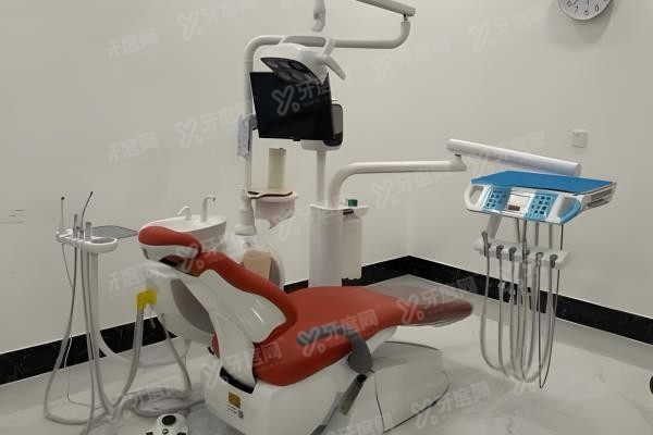 江门德佰年口腔医院收费标准大全www.yadoo.cn