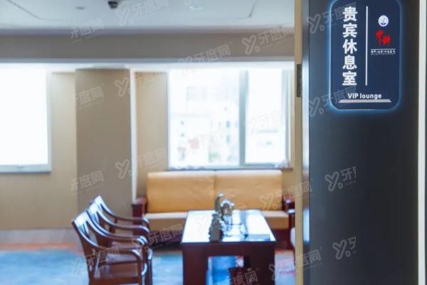 北京中科领军口腔医院医生介绍