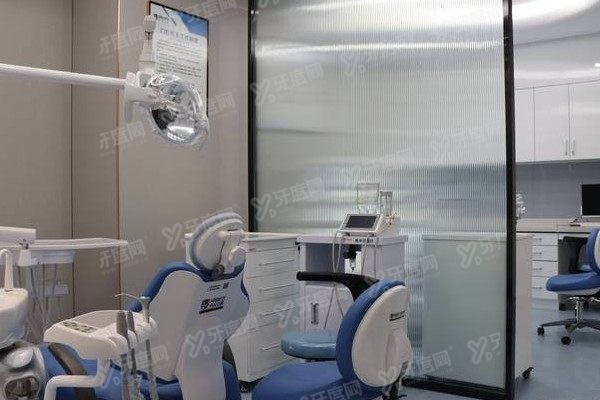常州卡瓦口腔医院种植牙多少费用www.yadoo.cn