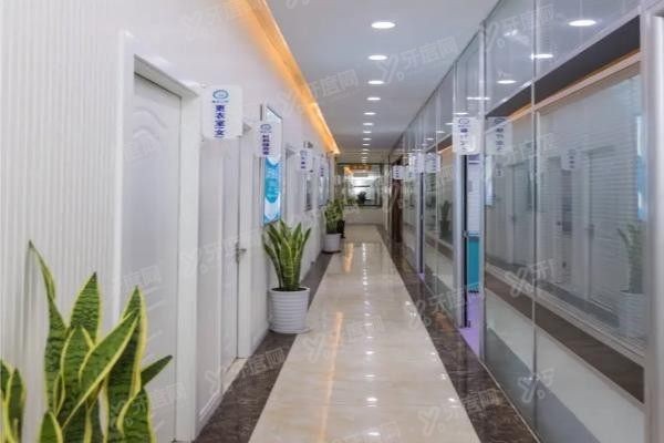上海金高路鑫齿口腔医院电话号码