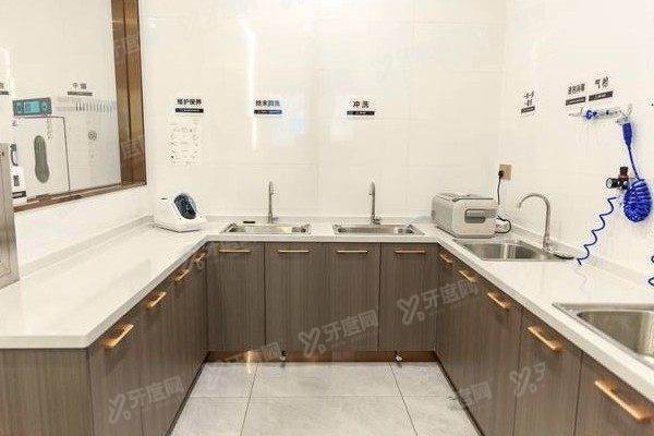 南京金铂利口腔医院地址www.yadoo.cn