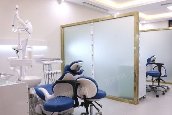 徐州美奥口腔医院种植牙医生www.yadoo.cn
