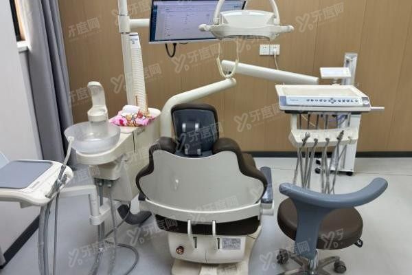 重庆摩尔口腔医院有几家www.yadoo.cn