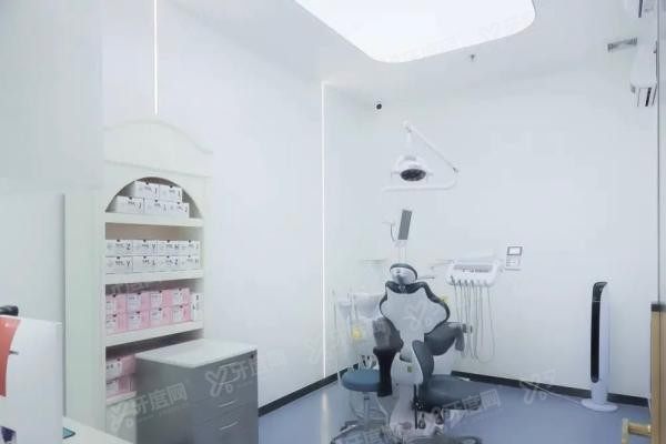 深圳格伦菲尔口腔医院种植牙矫正优势www.yadoo.cn20250516313684.jpg