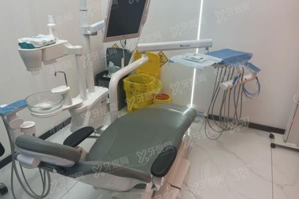 重庆中附大口腔医院是正规医院吗www.yadoo.cn